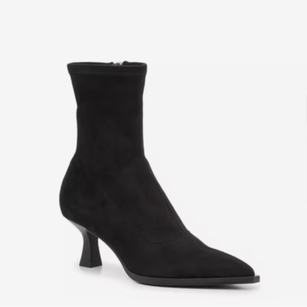 Dolce Vita Black Heeled Boots - Like New